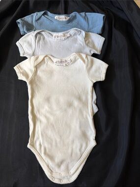 BONPOINT Unisex Onesies Set of 3 Size 6 Months